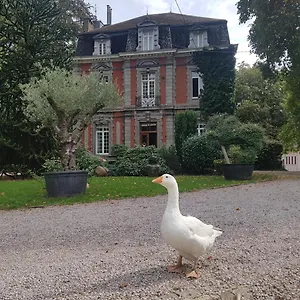 Chateau Lambert Moulinsart Hotel, Shuttle Airport, Long Term Parking, Snooker, Large Terrasse, Dinner, Breakfast , שרלרואה בלגיה